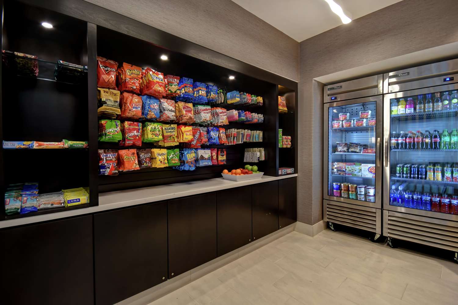 Фото Embassy Suites Little Rock