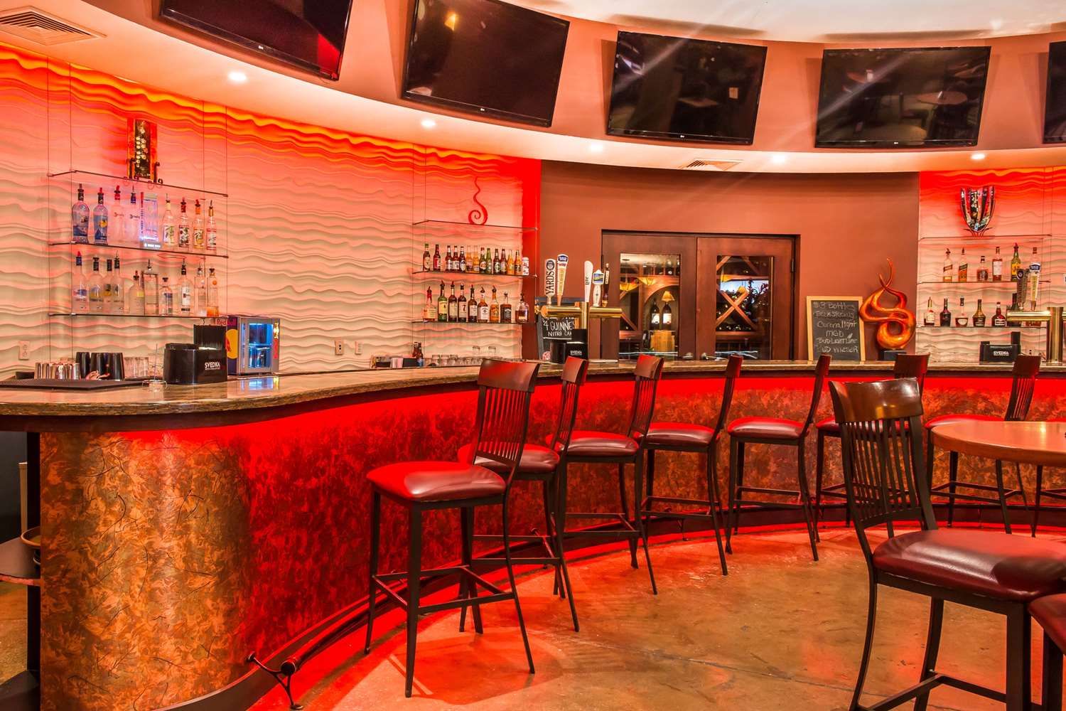 Фото Clarion Hotel Philadelphia International Airport