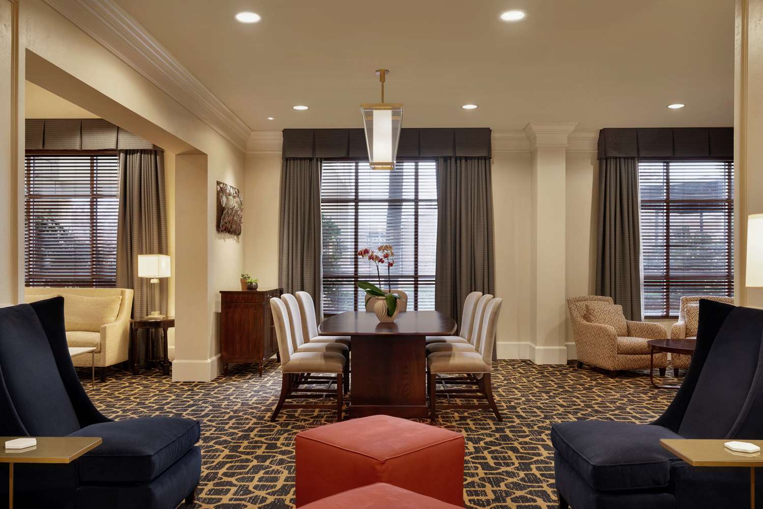 Фото Hilton Columbia Center