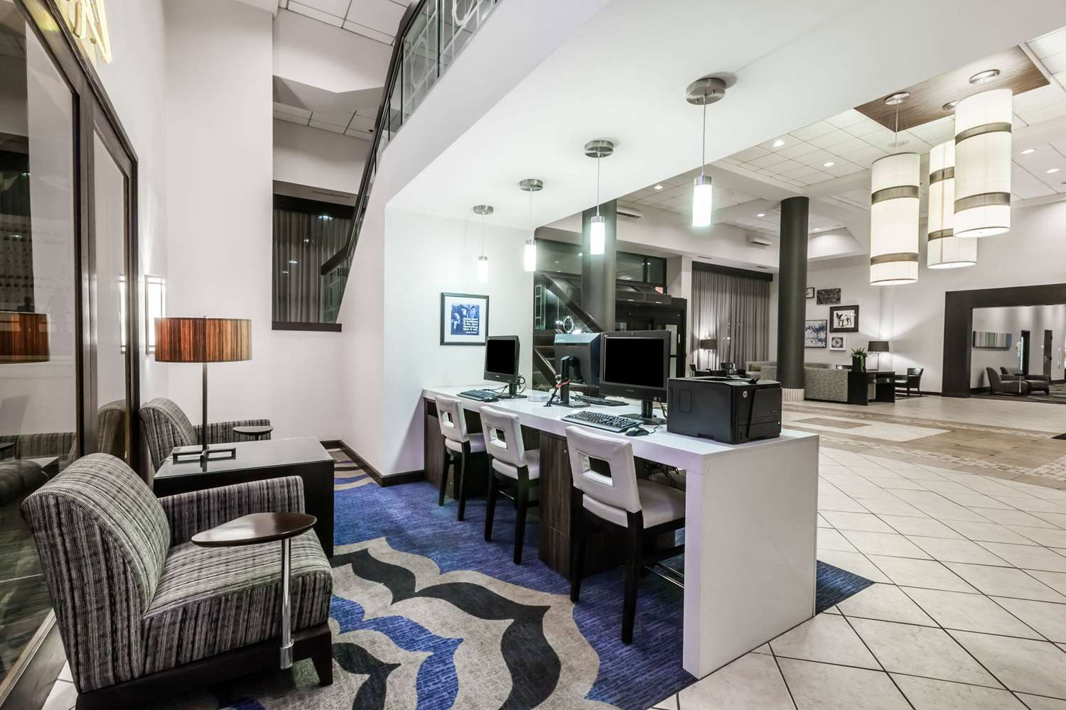 Фото Wyndham Pittsburgh University Center