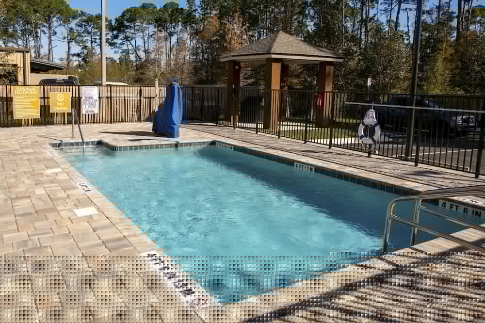 Фото Candlewood Suites Jacksonville - Mayport, an Ihg Hotel