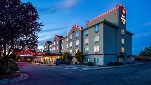 Внешний вид отеля Best Western Plus Liberty Lake Inn в Озере Свободах, фото 1