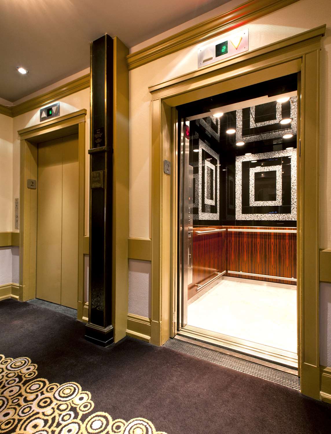 Фото Hotel deLuxe