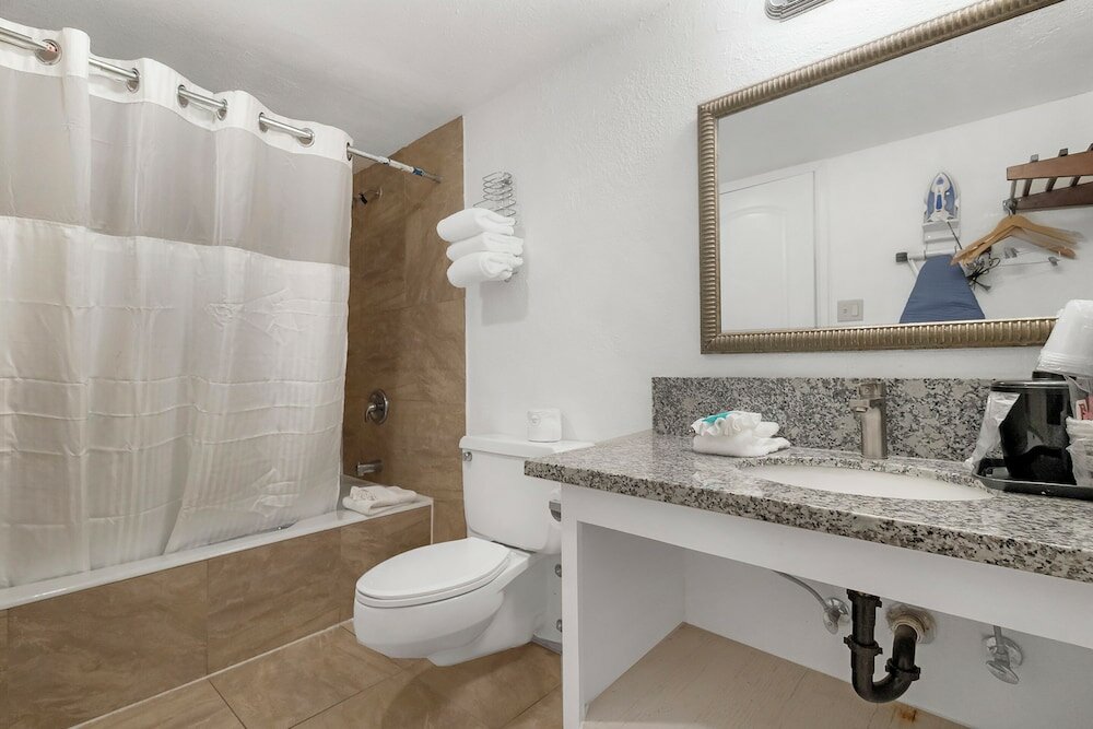 Фото Heritage Inn Express Roseville