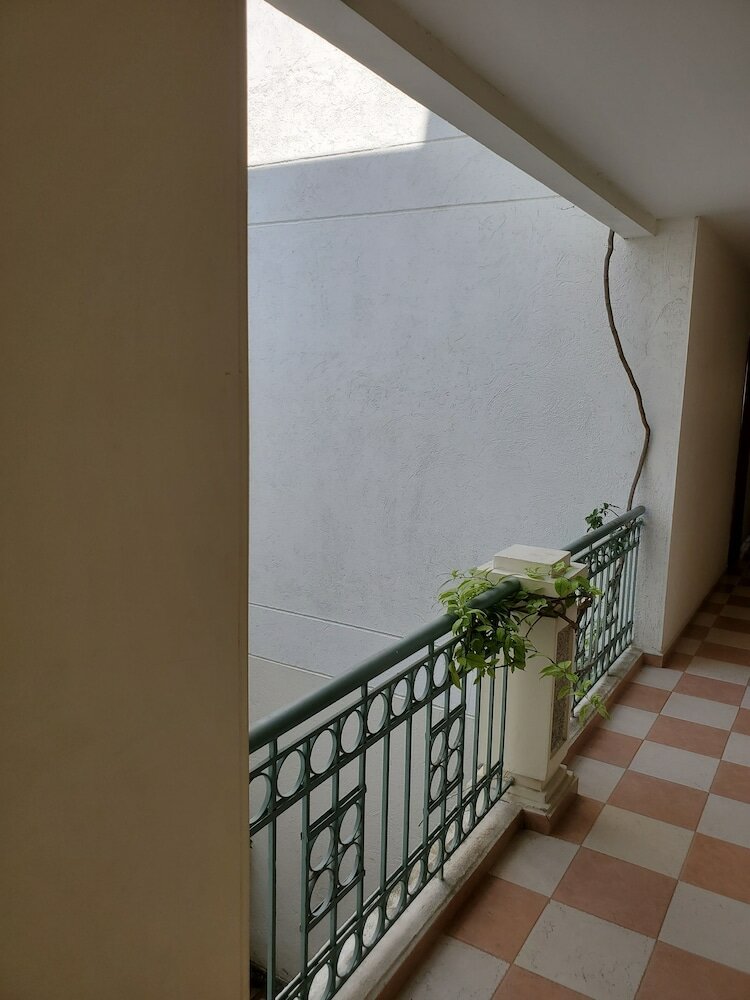 Фото Hostal Solymar