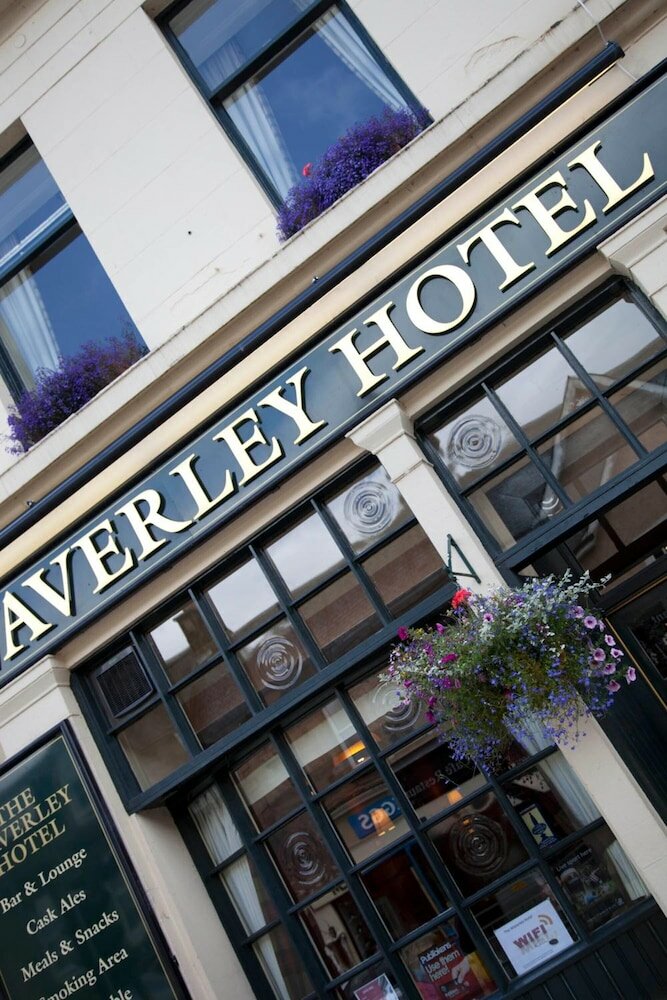 Фото The Waverley Hotel
