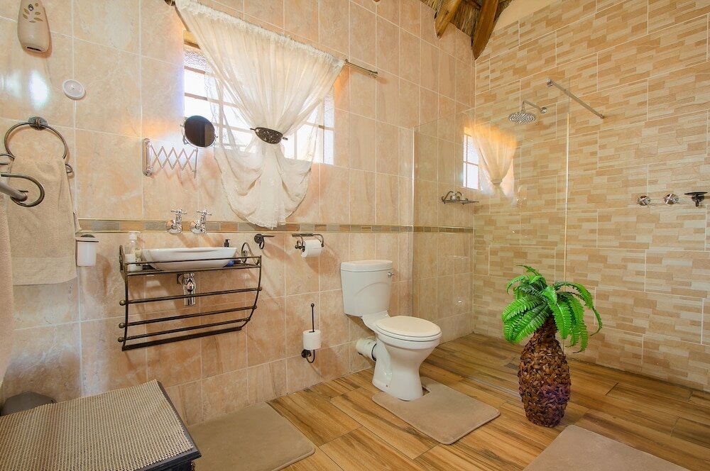 Фото All Over Africa Guest House