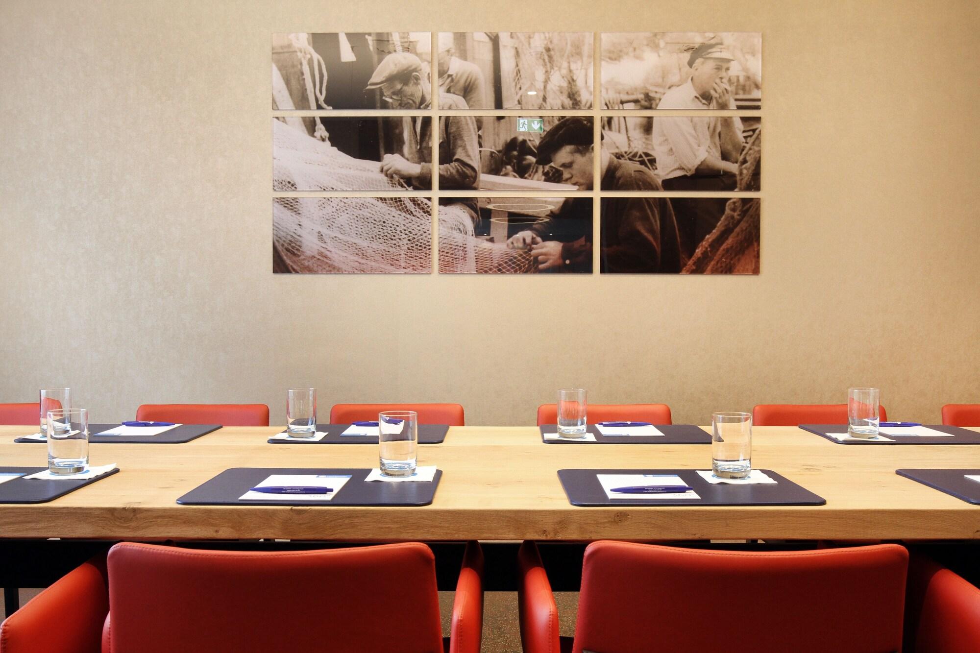 Фото Hafenhotel Meereszeiten