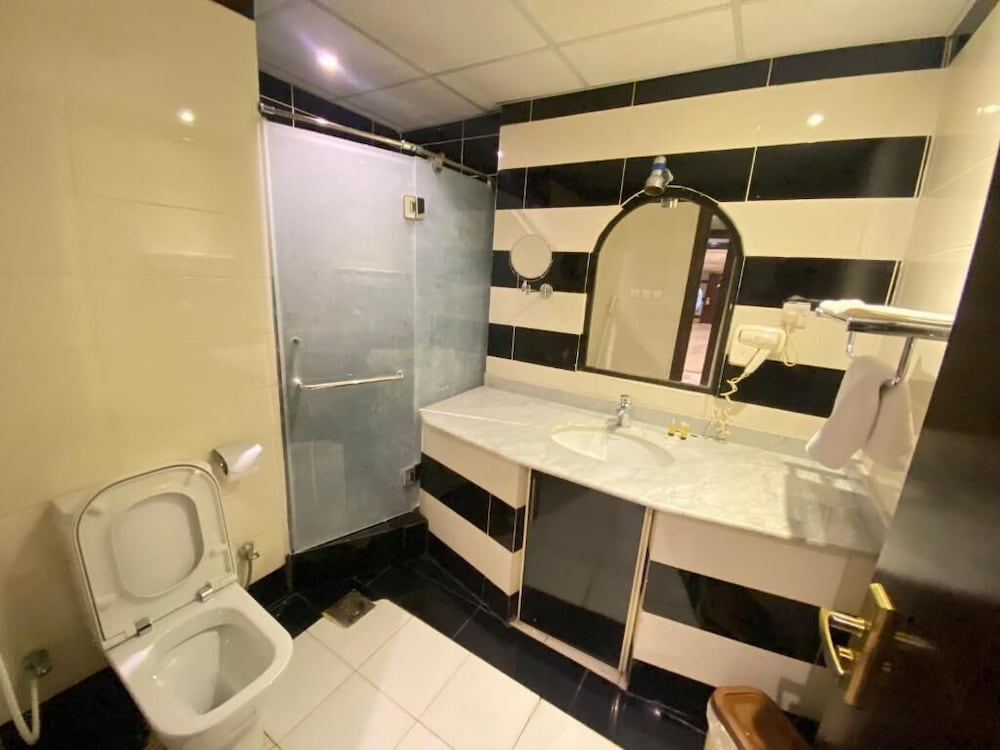 Фото Al Kiram Hotel