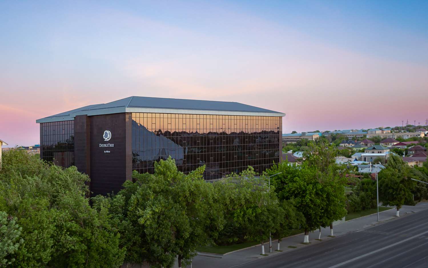 Фото DoubleTree by Hilton Shymkent