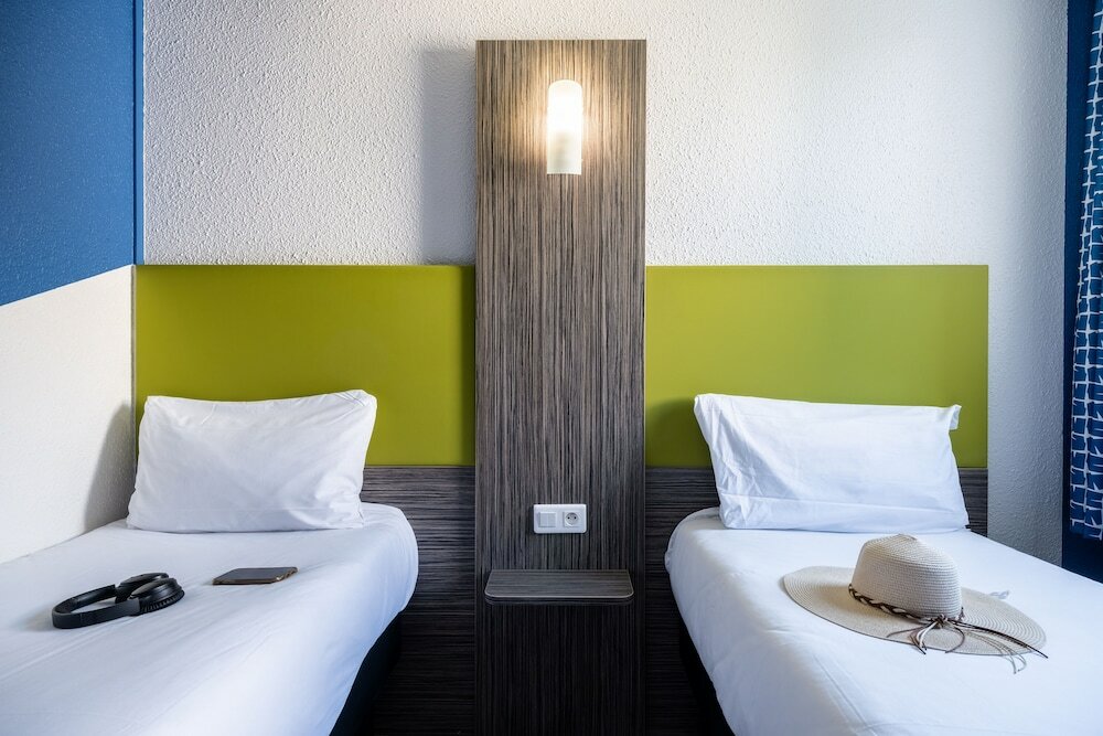 Фото Greet Chartres Est