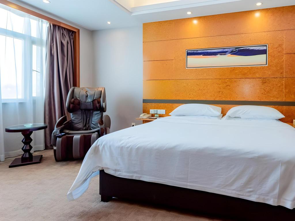 Фото Vienna Hotel Dongguan Tangxia Binfen Plaza