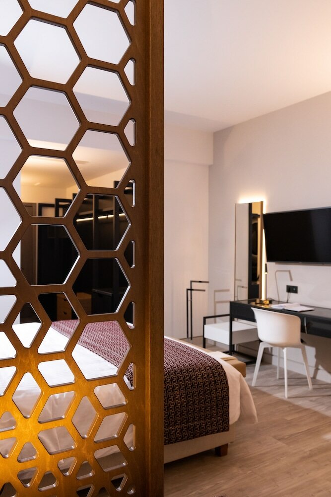 Фото S Hotel Boutique Thessaloniki