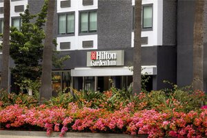 Гостиница Hilton Garden Inn LAX Los Angeles Airport
