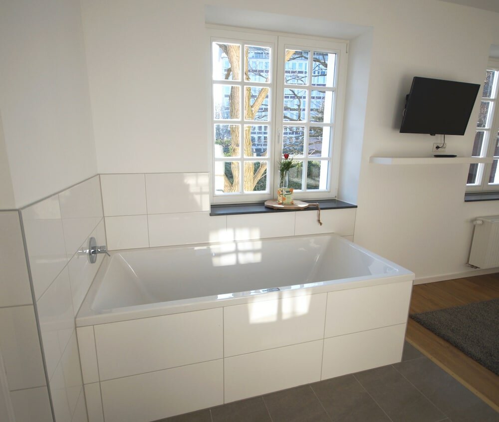 Фото Fachwerk Hotel Wuppertal