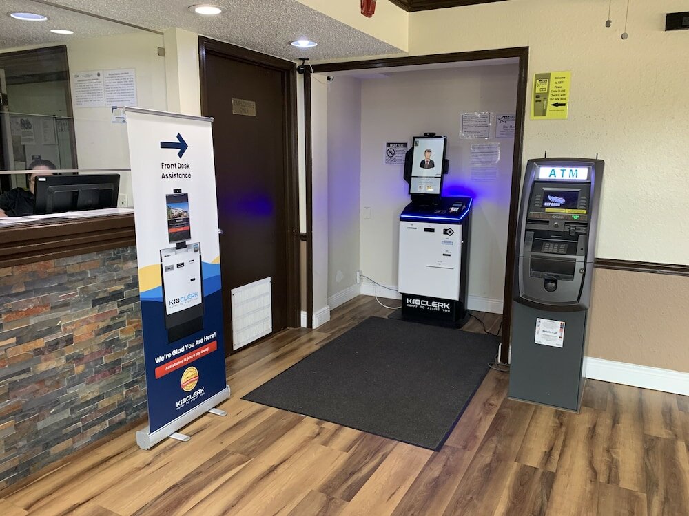 Фото Americas Best Value Inn & Suites Melbourne