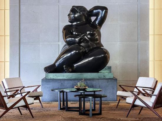 Фото Four Seasons Hotel Miami