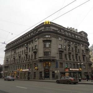 Acme Petrogradskaya