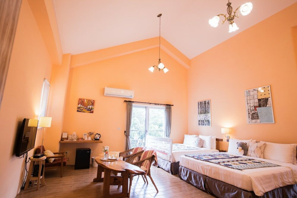 Фото Bonjour Bebe Hostel