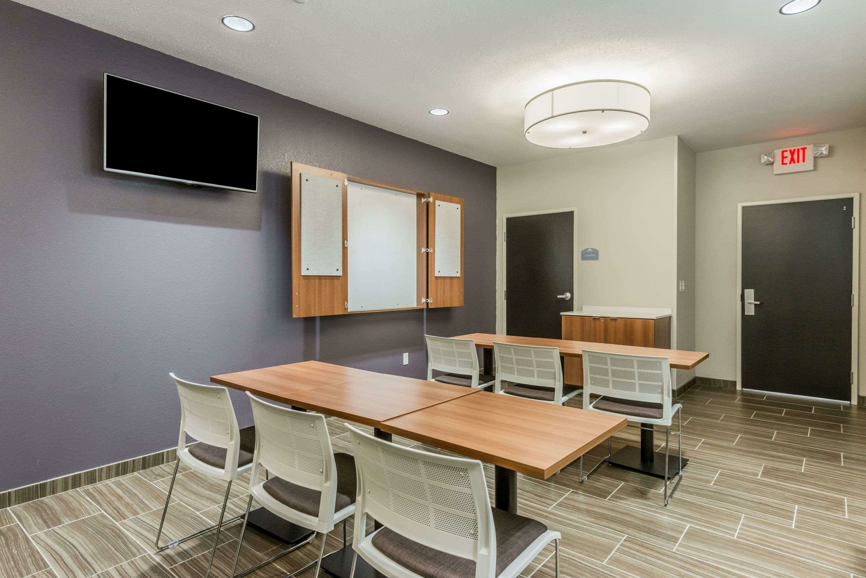 Фото Microtel Inn & Suites by Wyndham Altoona