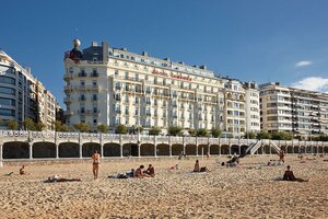 Гостиница Hotel de Londres y de Inglaterra