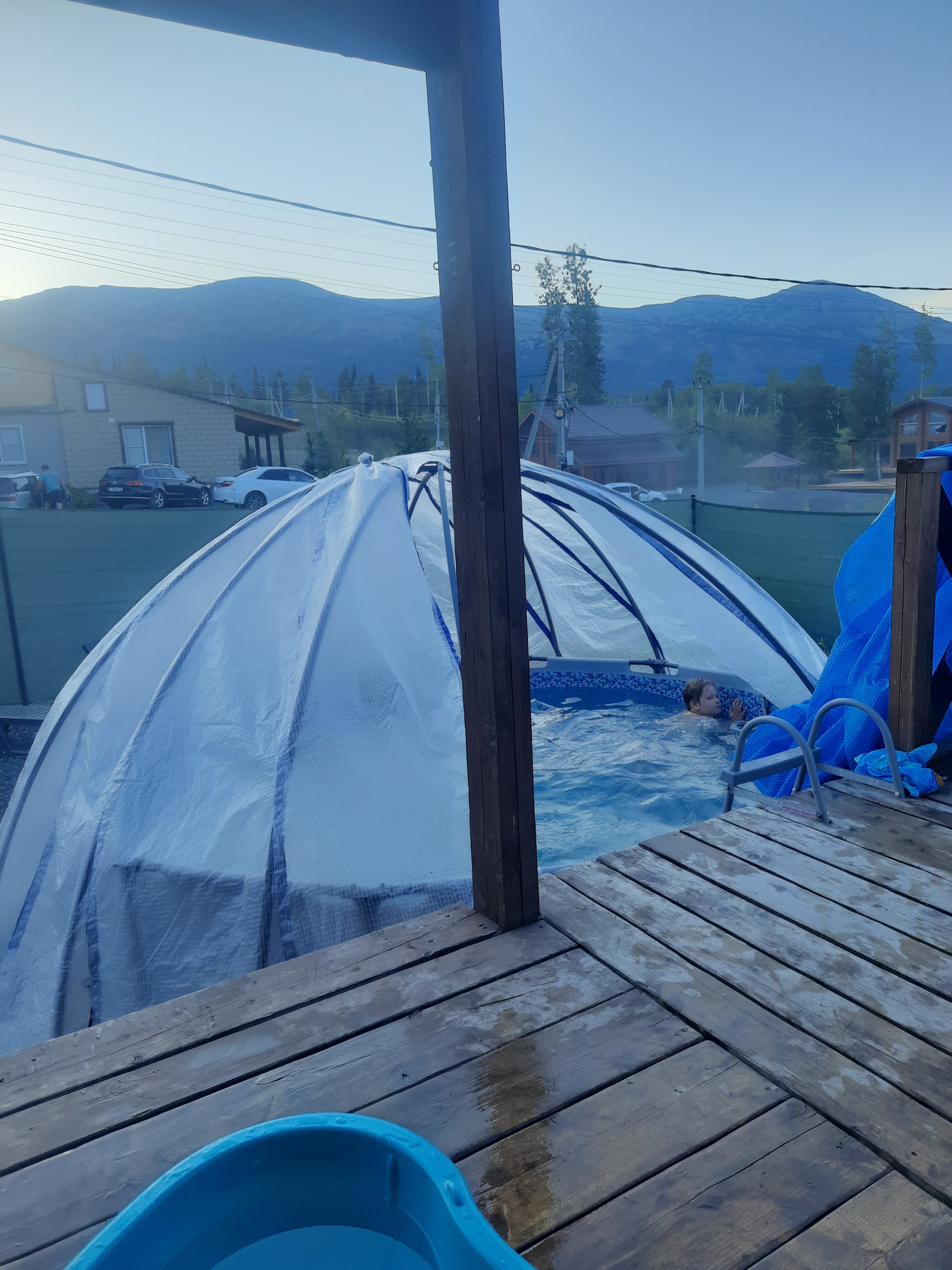 Фото Аура Гор