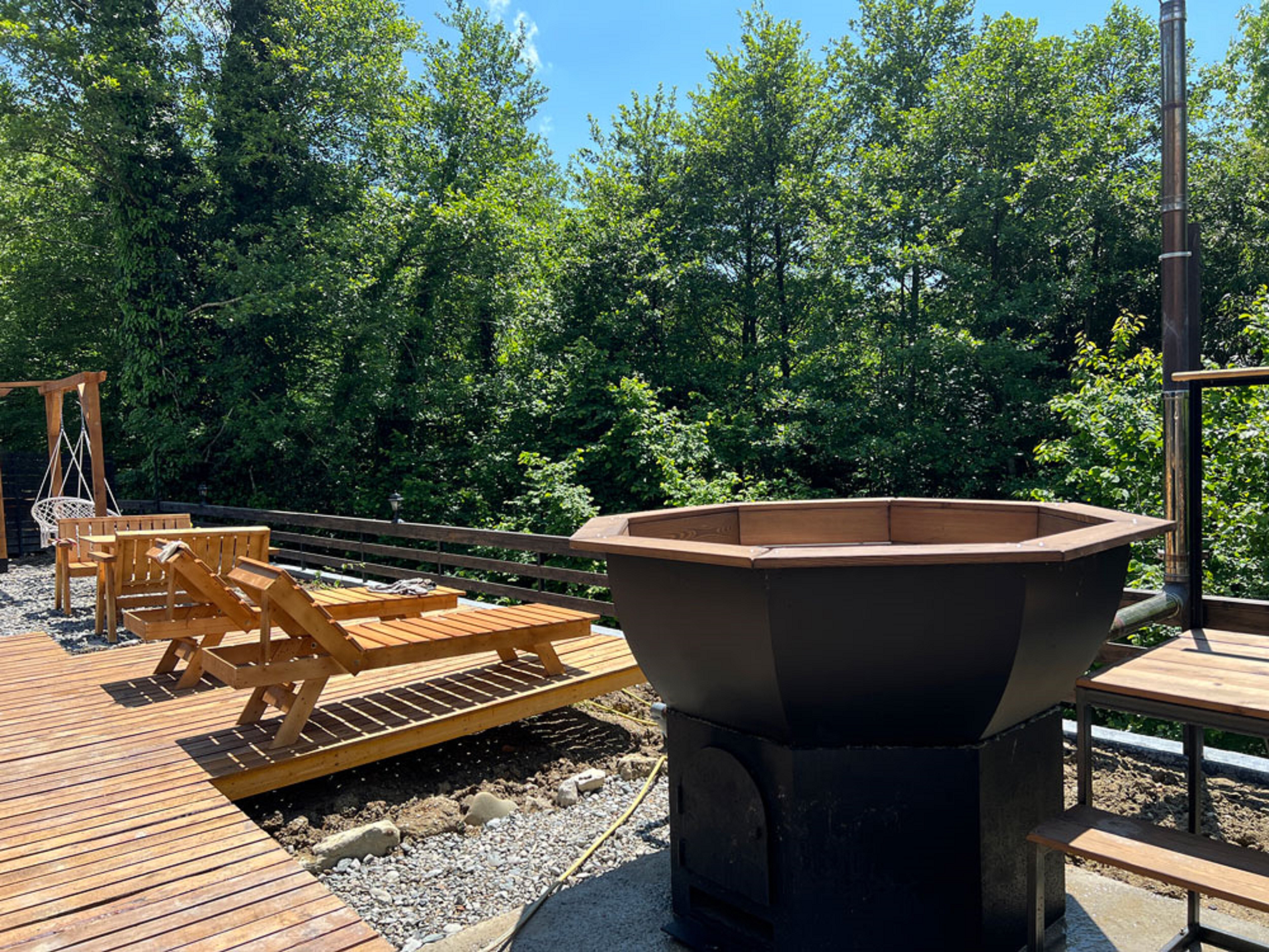 Фото Коттедж в лесу