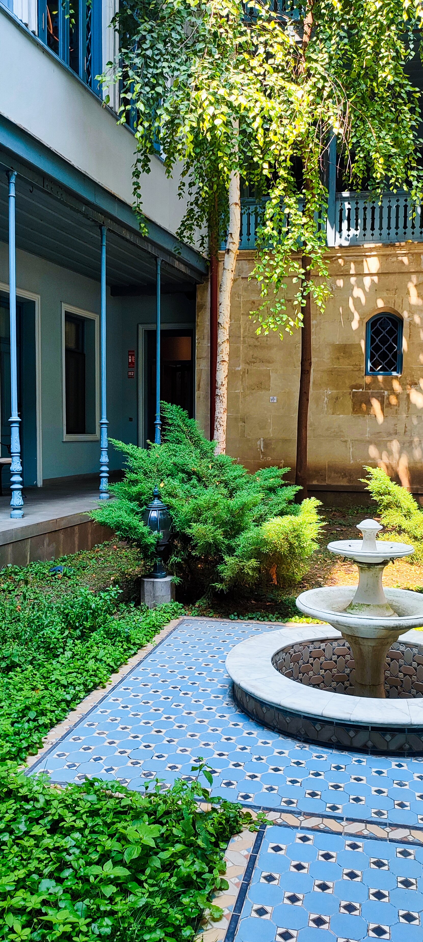 Фото Golden Tulip Borjomi Hotel