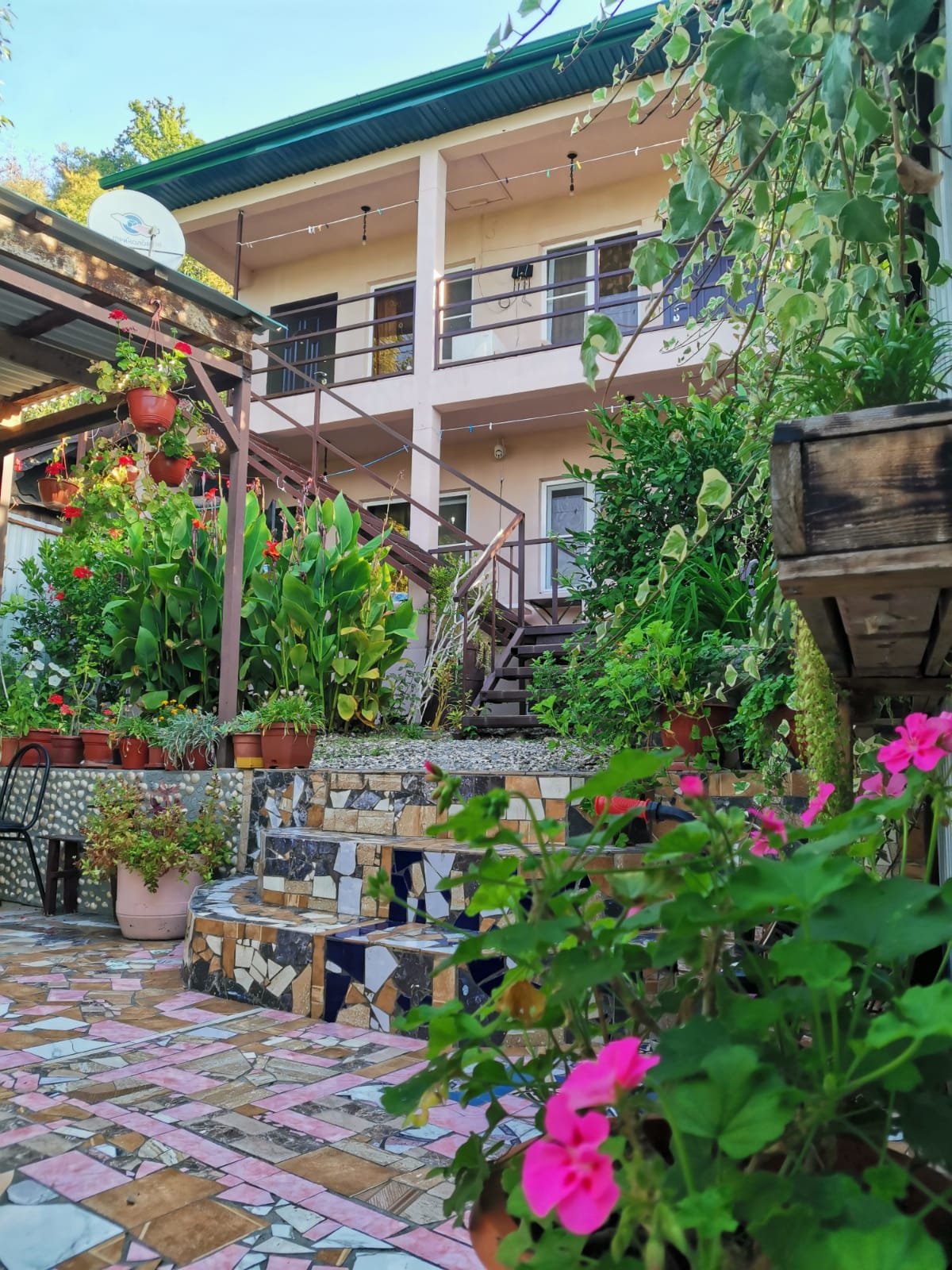 Фото Абхазия Гостевой Дом Новый Афон ул. Курортная 8