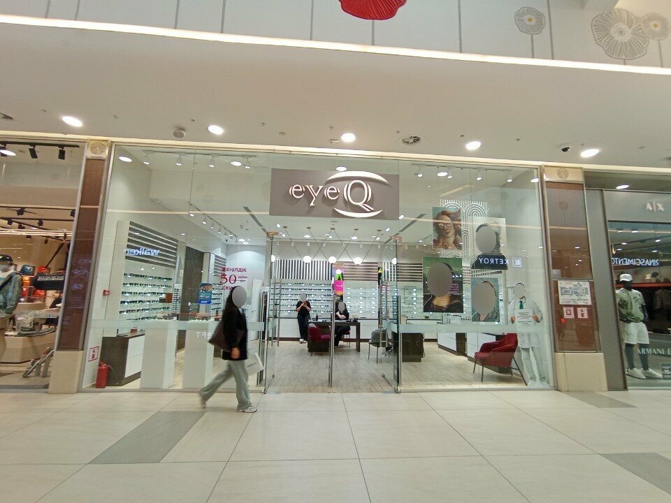 Opticial store EyeQ, Almaty, photo