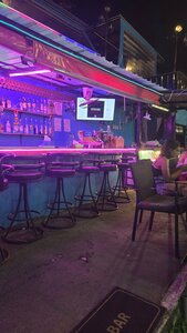 Kata deep bar (Mueang Phuket, Karon, Thaina Road), bar, pub