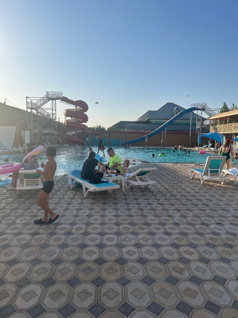 Water park Suncity, Chimkent, photo