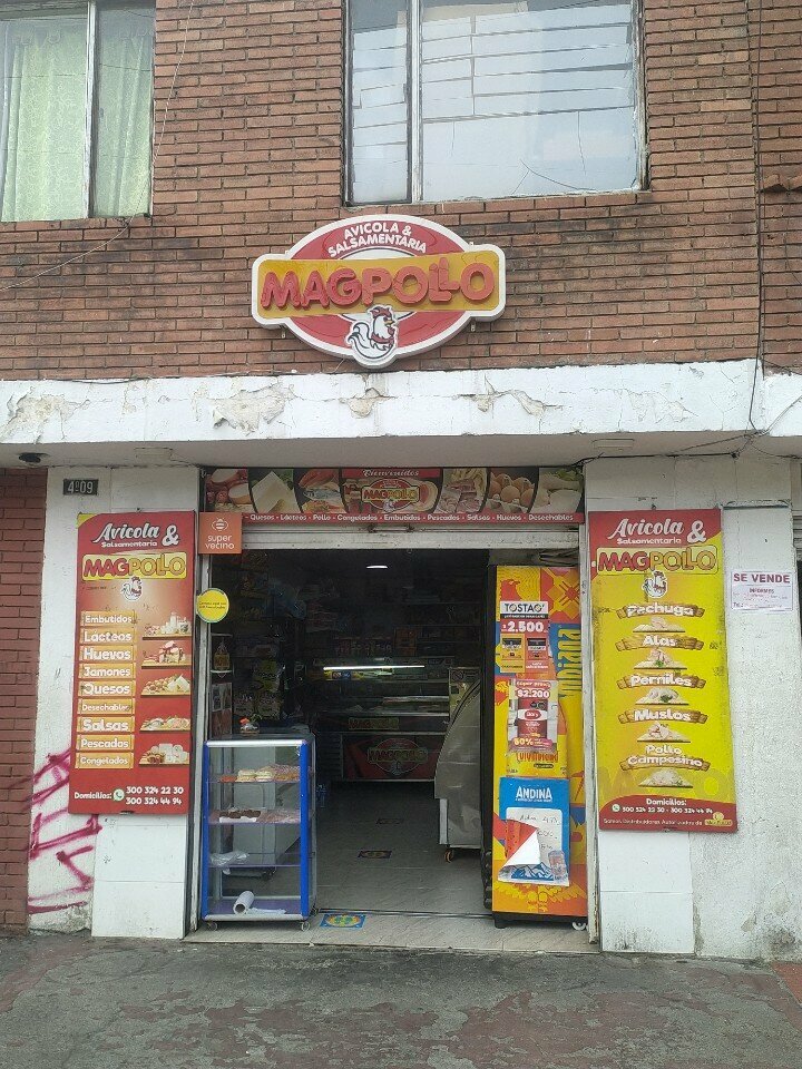 Grocery Mag pollo, Bogota, photo
