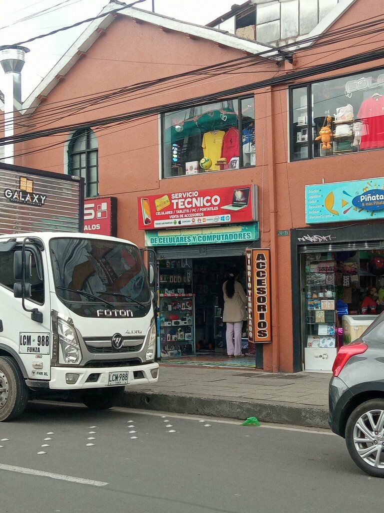 Items for mobile phones Tecnología Reyes, Bogota, photo