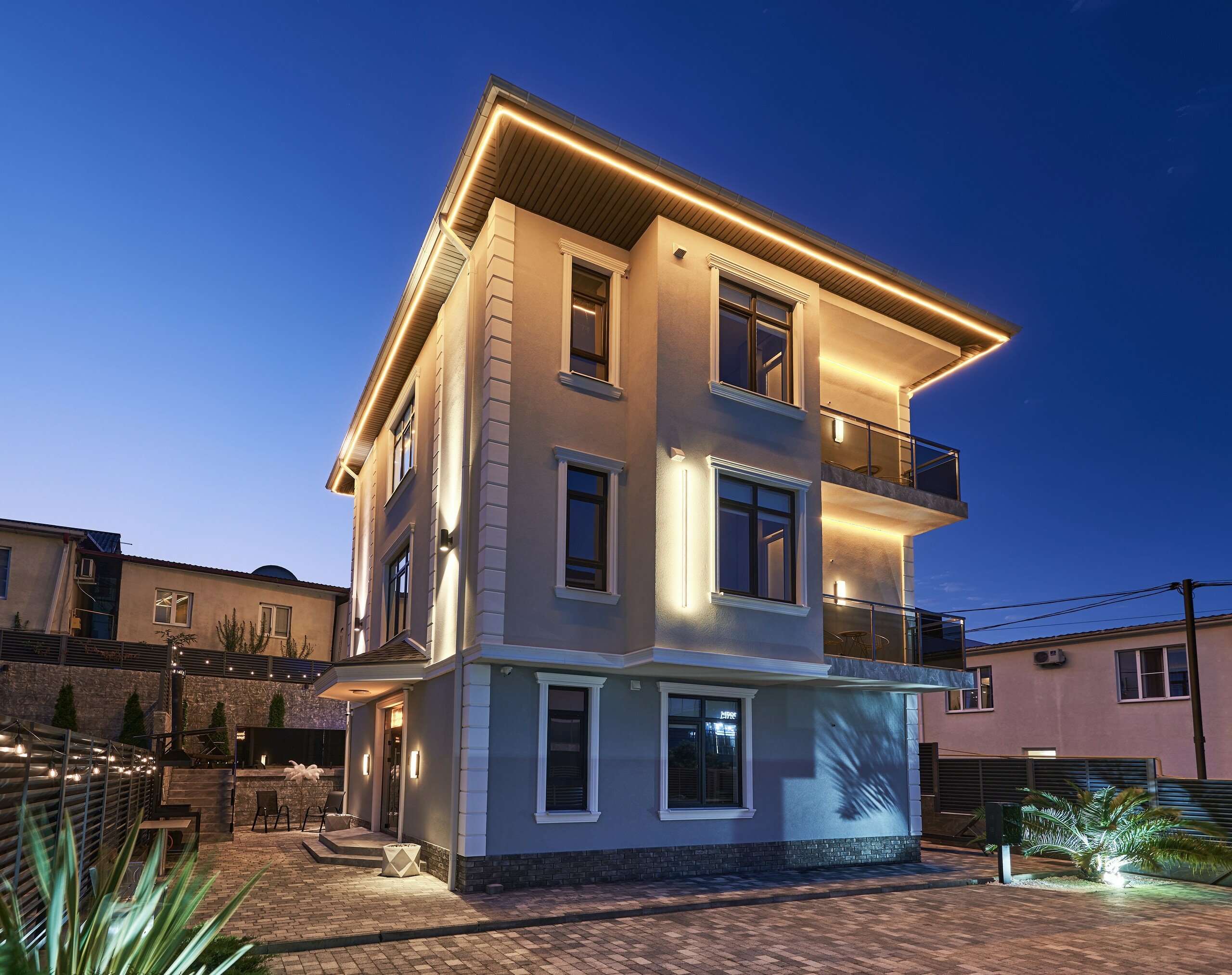 Фото отеля 1