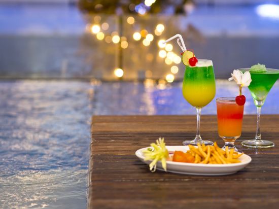 Фото Ocean Edge Suites & Hotel Colombo