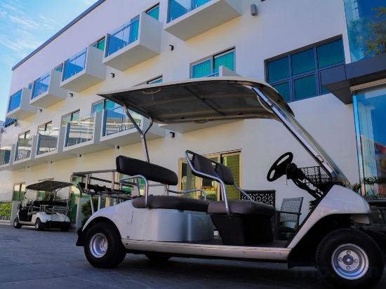 Фото Eloisa Royal Suites