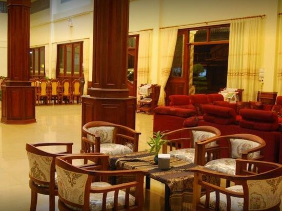 Фото Sengkeo Hotel