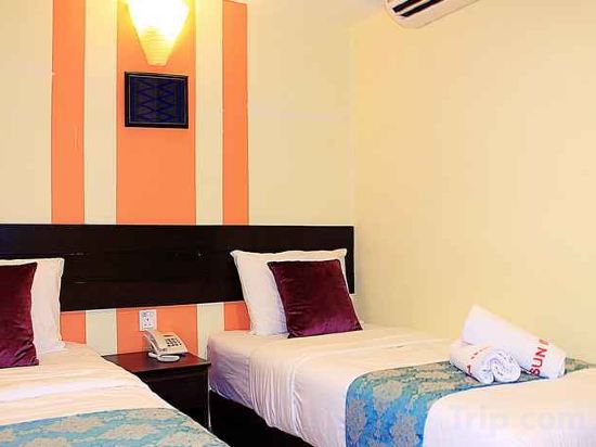 Фото Sun Inns Meru Raya