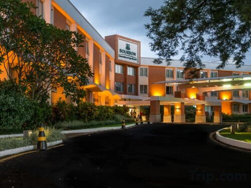 Внешний вид отеля Bourbon Cataratas do Iguaçu Thermas Eco Resort в Фосе ду Игуасу, фото 3