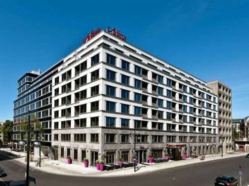 Гостиница Adina Apartment Hotel Berlin Hackescher Markt в Берлине