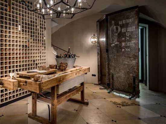 Фото Platzl Hotel