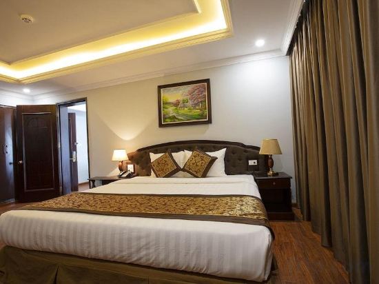 Фото Halais Hotel