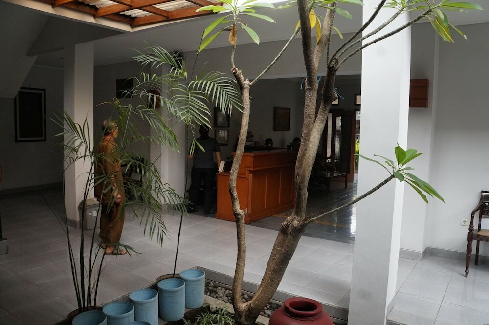 Фото Hotel Kirana