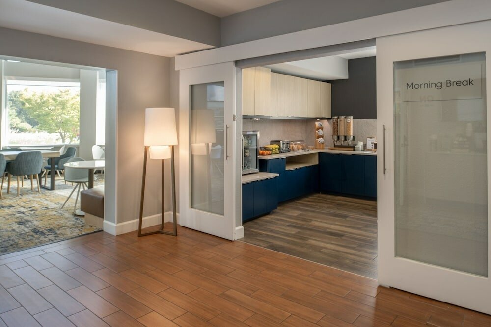 Фото TownePlace Suites by Marriott San Jose Campbell