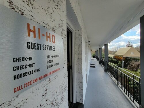 Гостиница Hotel Hi-Ho в Бриджпорте