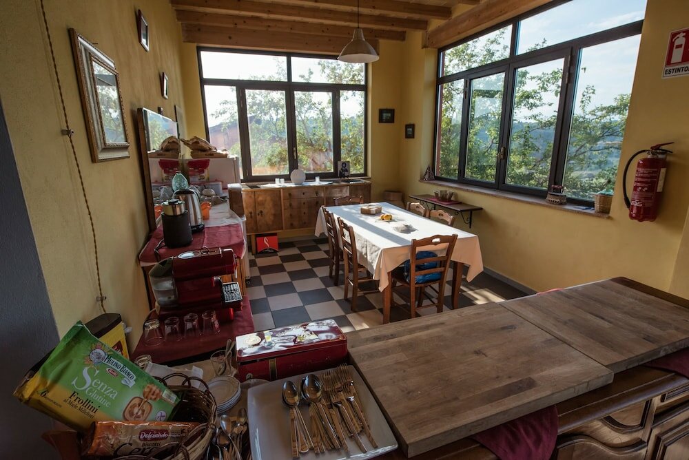 Фото La Casa Rossa Country House