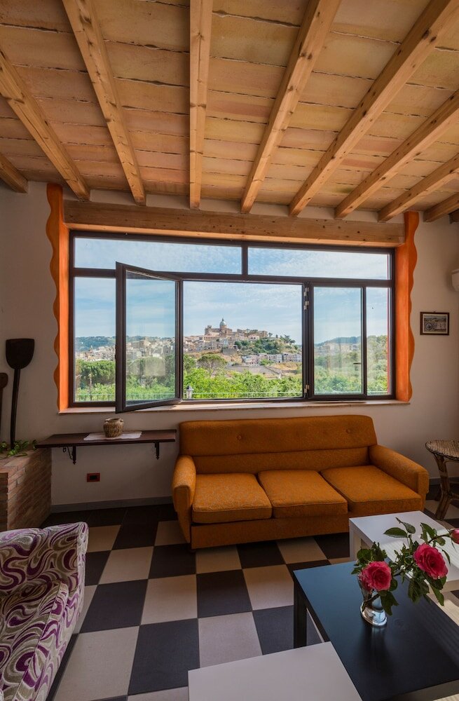 Фото La Casa Rossa Country House