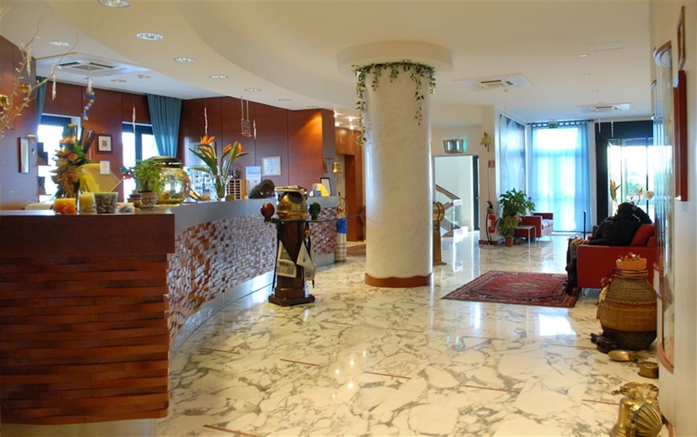 Фото Hotel Nettuno