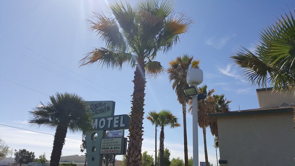 Фото Town House Motel